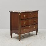 667045 Chest of drawers